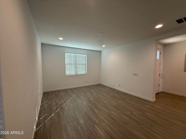 1538 W Carmen Street, Phoenix, AZ 85041