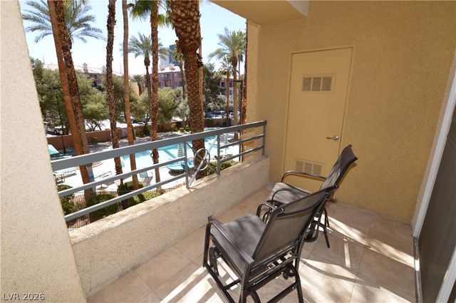 210 East Flamingo Road 202, Las Vegas, NV 89169