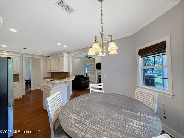 1010 Longwood Place, Pearl, MS 39208