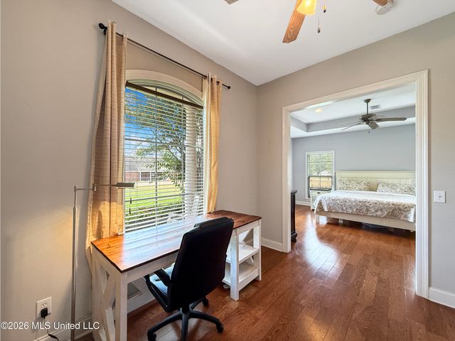 1010 Longwood Place, Pearl, MS 39208