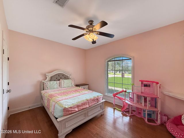 1010 Longwood Place, Pearl, MS 39208