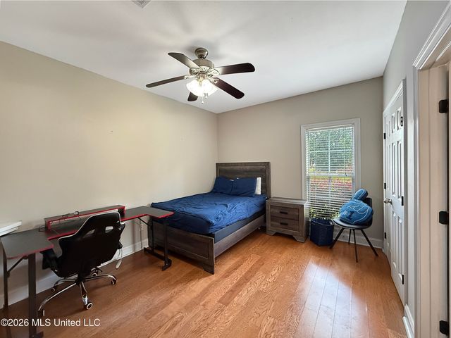 1010 Longwood Place, Pearl, MS 39208