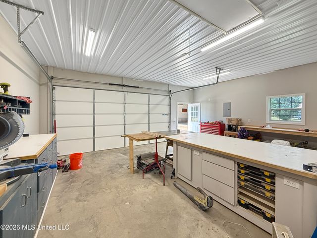 1010 Longwood Place, Pearl, MS 39208