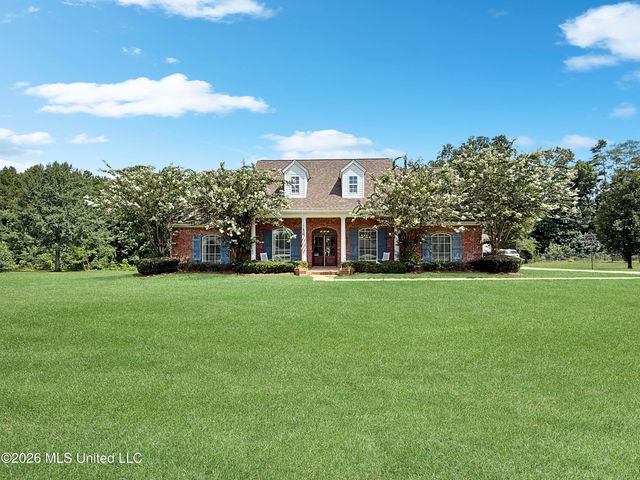 1010 Longwood Place, Pearl, MS 39208