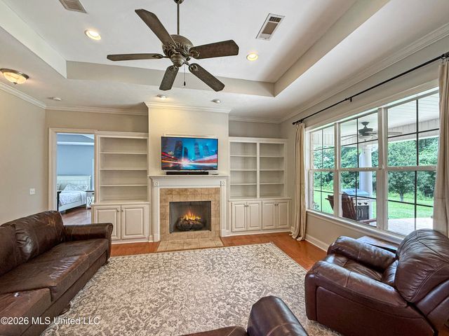 1010 Longwood Place, Pearl, MS 39208