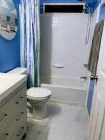 6226 E Evans Creek Road UNIT 15, Rogue River, OR 97537