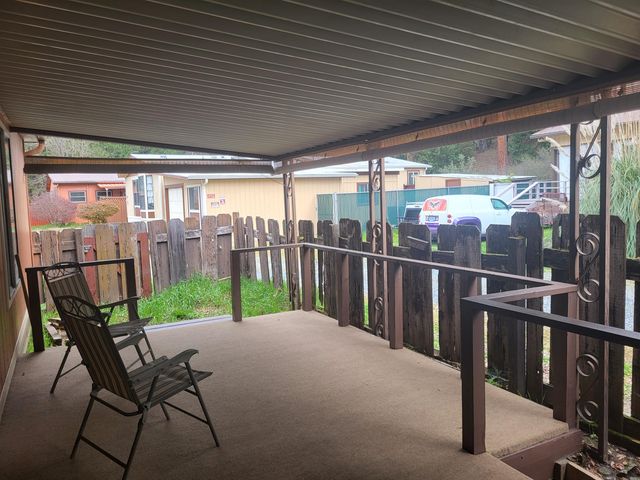 6226 E Evans Creek Road UNIT 15, Rogue River, OR 97537