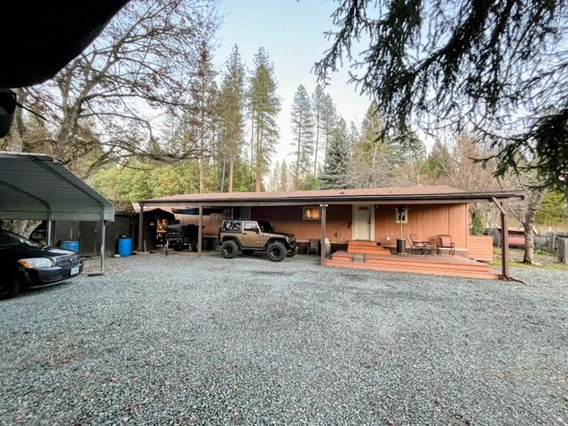 6226 E Evans Creek Road UNIT 15, Rogue River, OR 97537