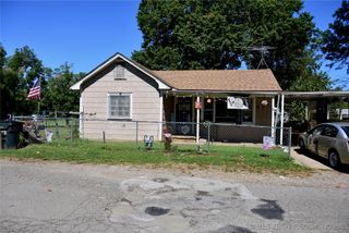 304 W Barclay Street, Henryetta, OK 74437