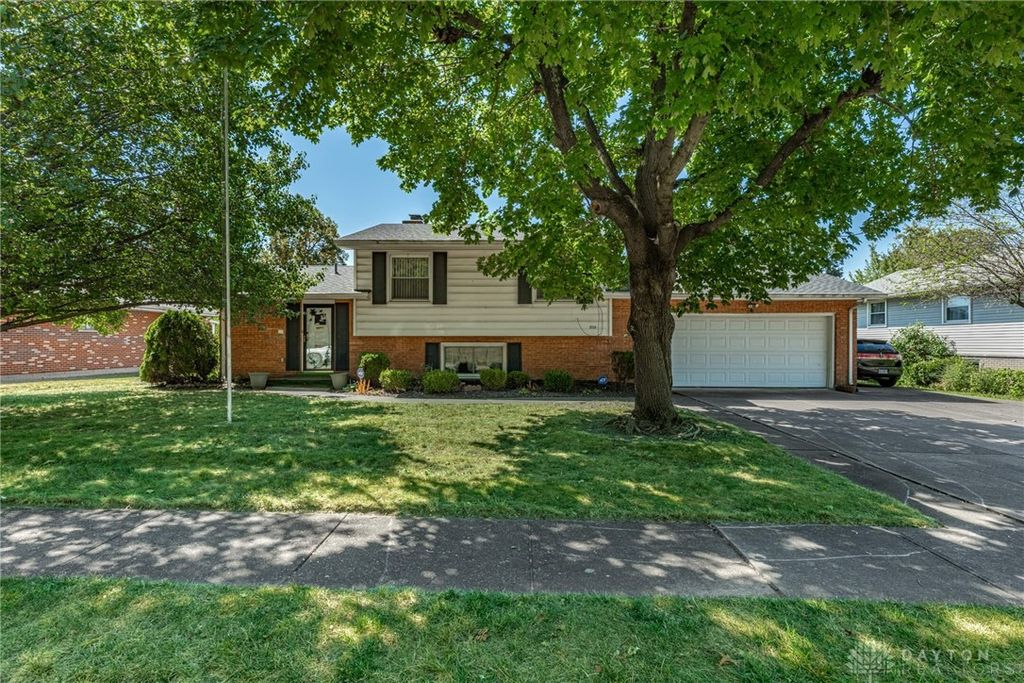 3724 Fiesta Way, Middletown, OH 45044
