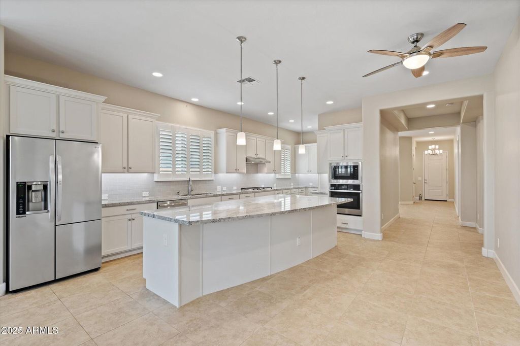 25807 N 19TH Glen, Phoenix, AZ 85085 — photo 4