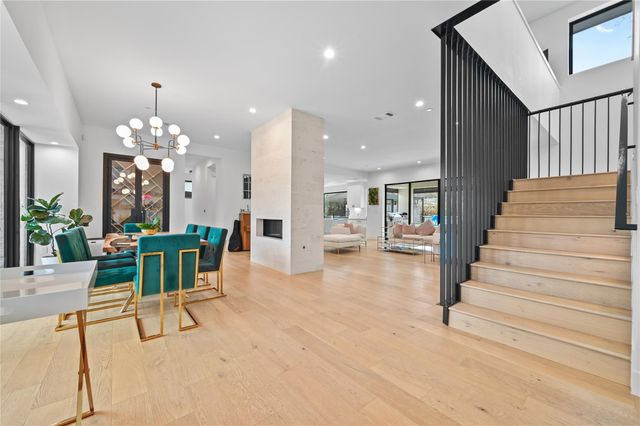 308 Briarwood TRL, Austin, TX 78746