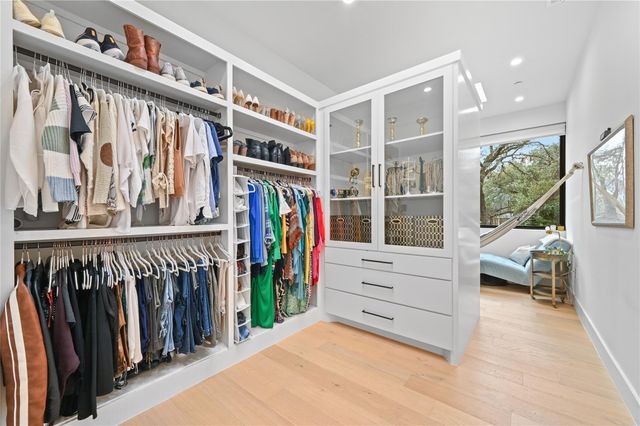 308 Briarwood TRL, Austin, TX 78746