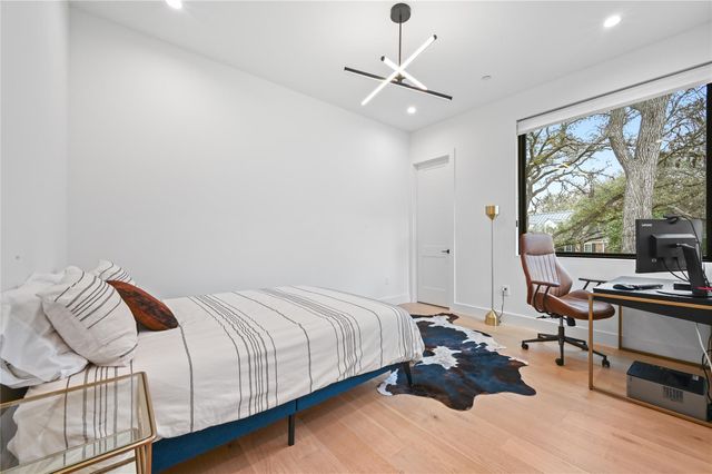 308 Briarwood TRL, Austin, TX 78746