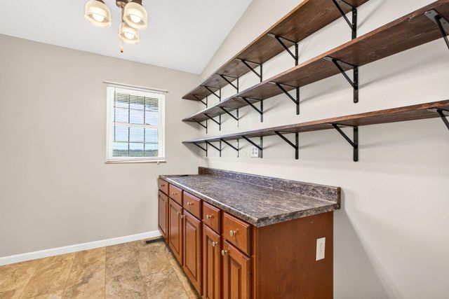 3857 Miller Road, Ashville, OH 43103
