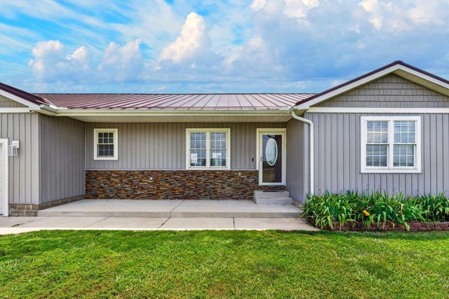 3857 Miller Road, Ashville, OH 43103