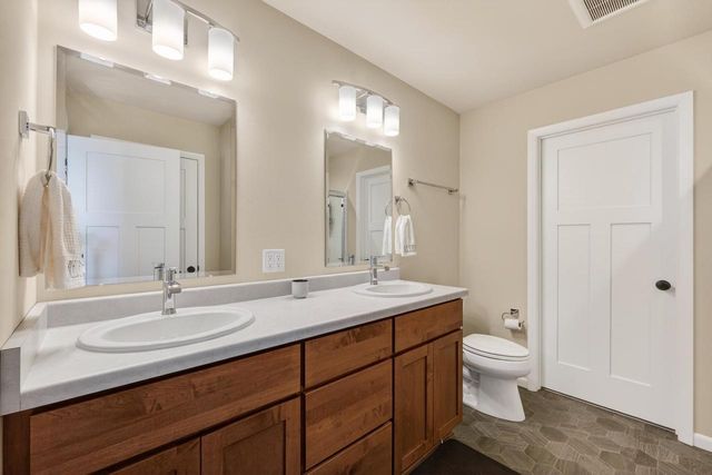 816 Blue Crane Run, Verona, WI 53593