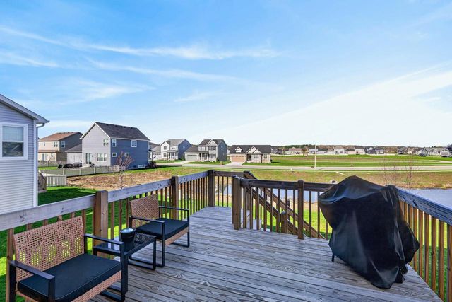 816 Blue Crane Run, Verona, WI 53593