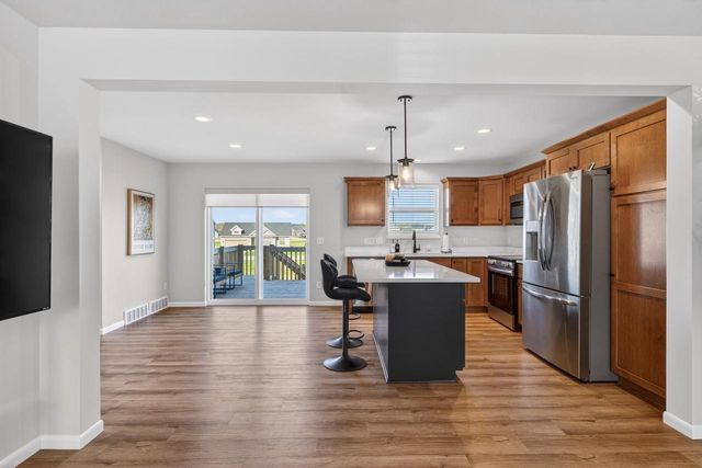 816 Blue Crane Run, Verona, WI 53593