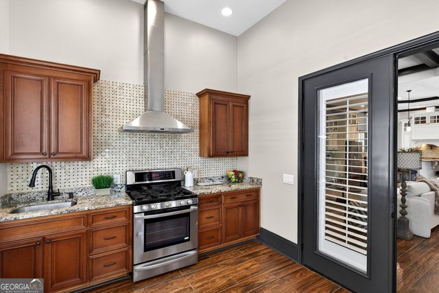 202 Carriage Lane, Peachtree City, GA 30269