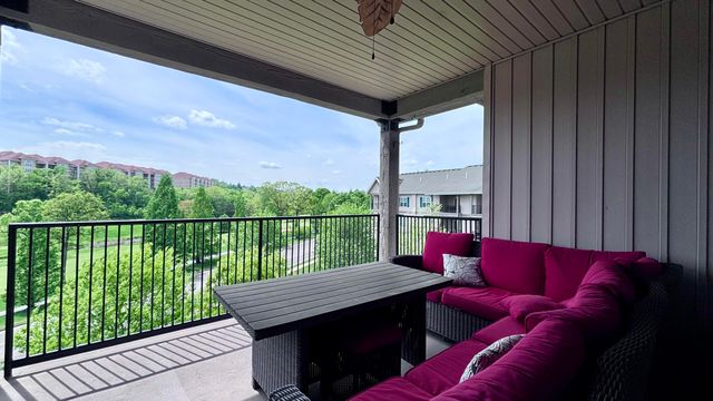 310 S Wildwood Drive Bldg 7 Unit 7, Branson, MO 65616