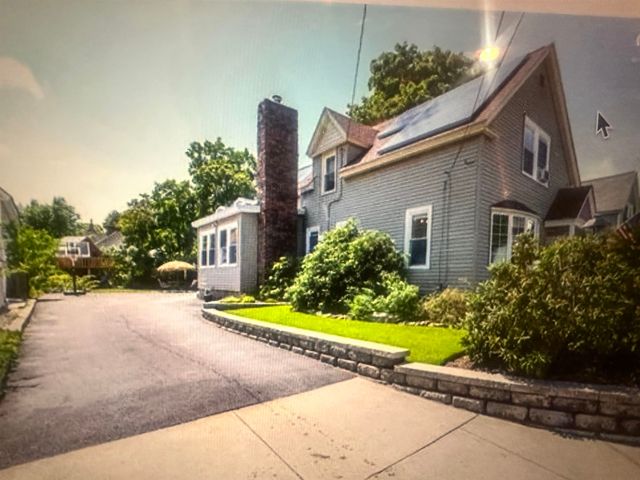 31 Lincoln Avenue, Nashua, NH 03060