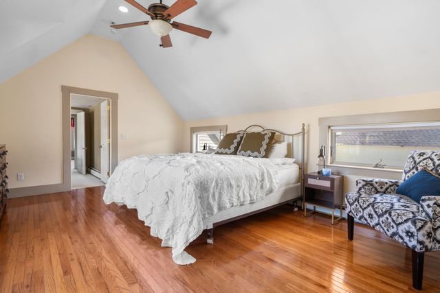 31 Lincoln Avenue, Nashua, NH 03060