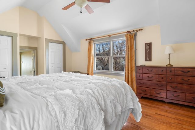 31 Lincoln Avenue, Nashua, NH 03060