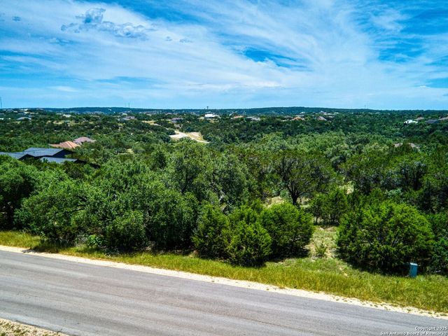 114 Oyster, Canyon Lake, TX 78133