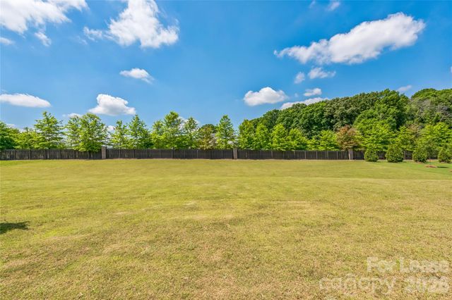 1012 Leland Drive, Wesley Chapel, NC 28104