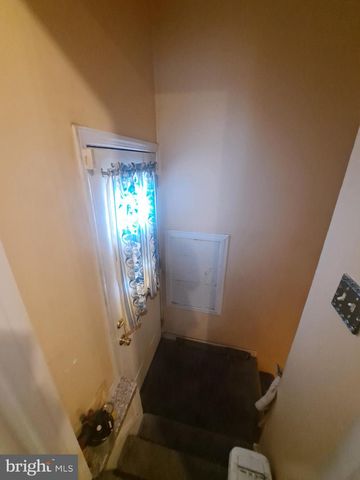 6704 HAMILTON ST, Riverdale, MD 20737