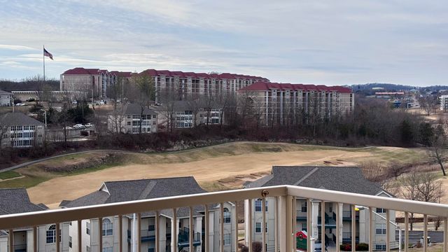 350 South Wildwood Drive E23, Branson, MO 65616