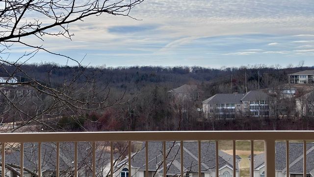350 South Wildwood Drive E23, Branson, MO 65616