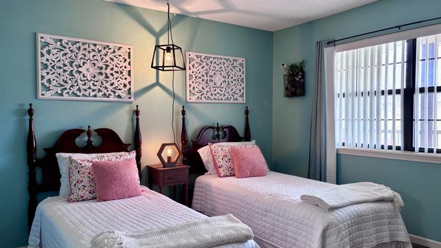 350 South Wildwood Drive E23, Branson, MO 65616