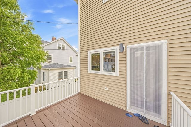 4 Boynton St 1, Waltham, MA 02453