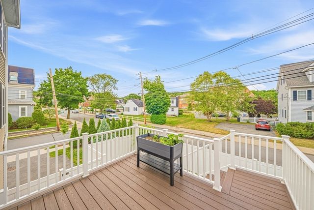4 Boynton St 1, Waltham, MA 02453
