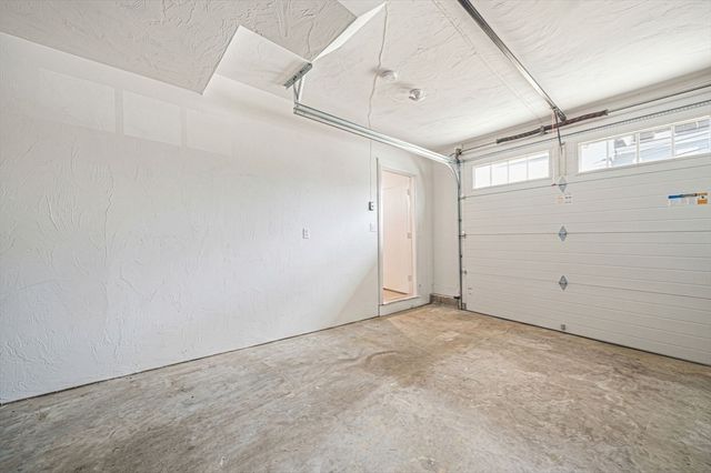 4 Boynton St 1, Waltham, MA 02453