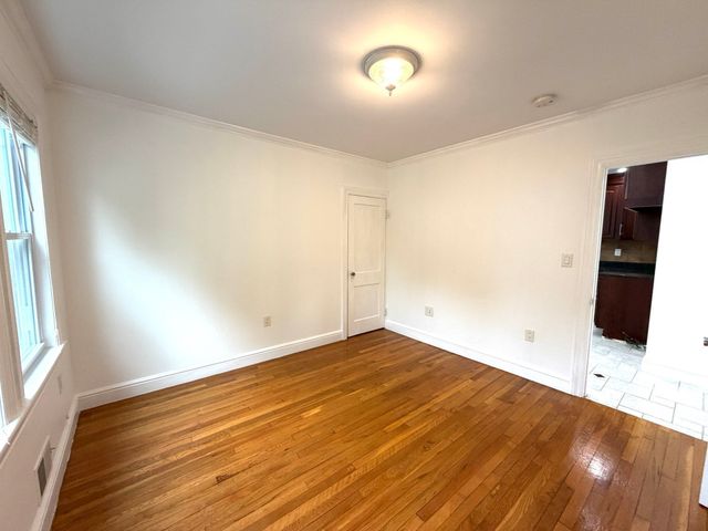 2329 Centre Street. 1, Boston, MA 02132