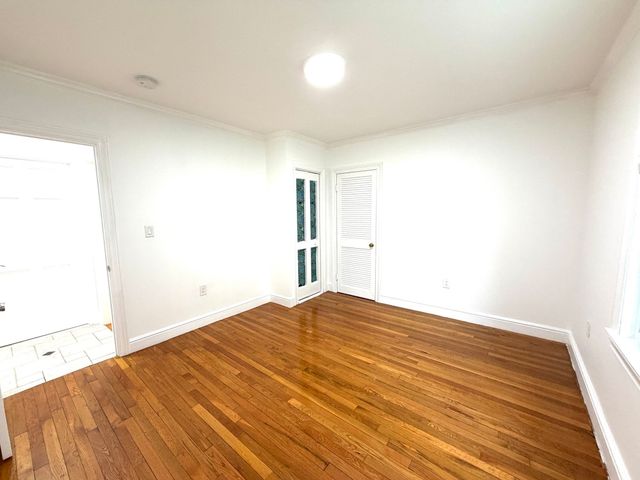 2329 Centre Street. 1, Boston, MA 02132
