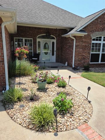 8220 Overlook Trail, Claremore, OK 74019