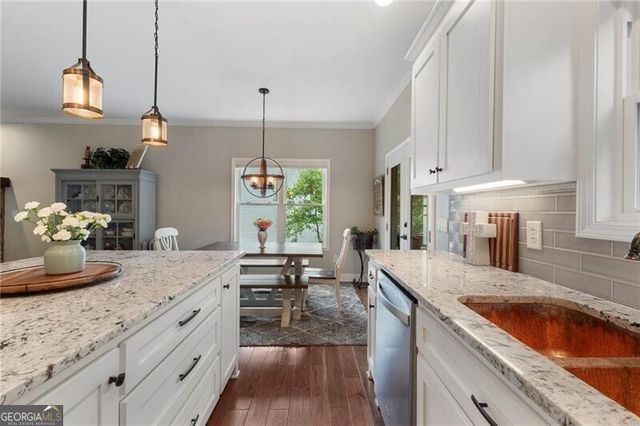 230 McArthur Drive, Canton, GA 30115