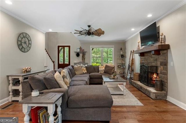 230 McArthur Drive, Canton, GA 30115
