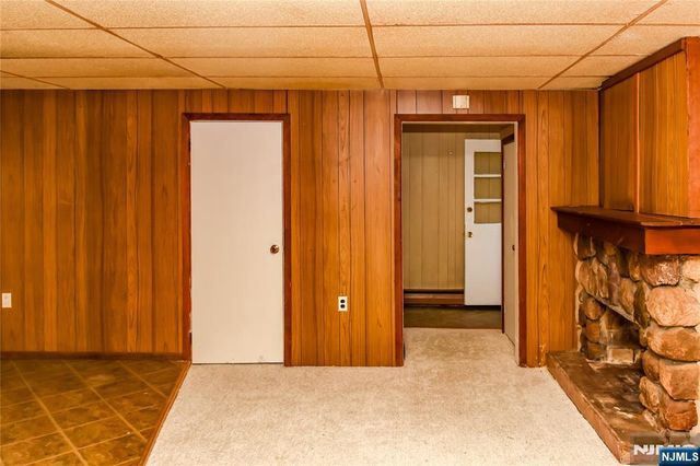 213 Otterhole Road, West Milford, NJ 07480