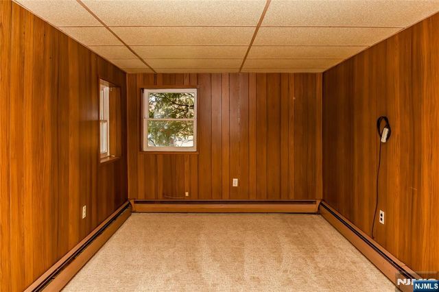 213 Otterhole Road, West Milford, NJ 07480