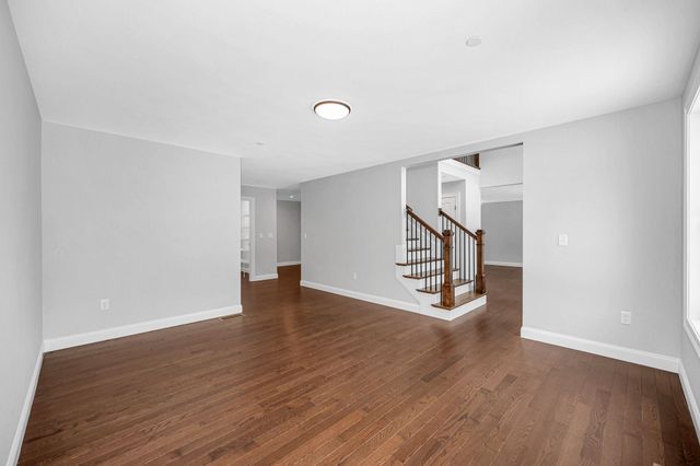 9 Cornstalk Lane, Pelham, NH 03076