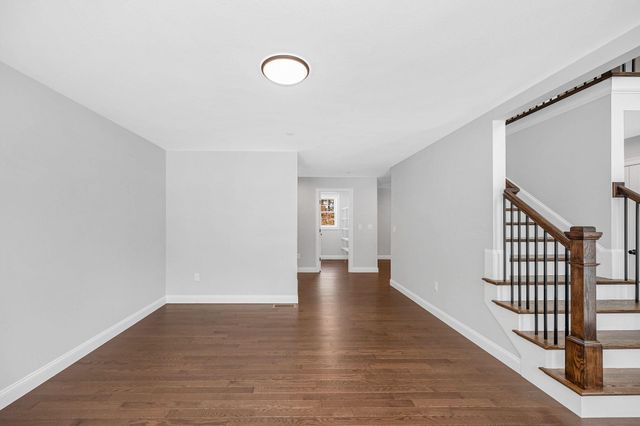 9 Cornstalk Lane, Pelham, NH 03076