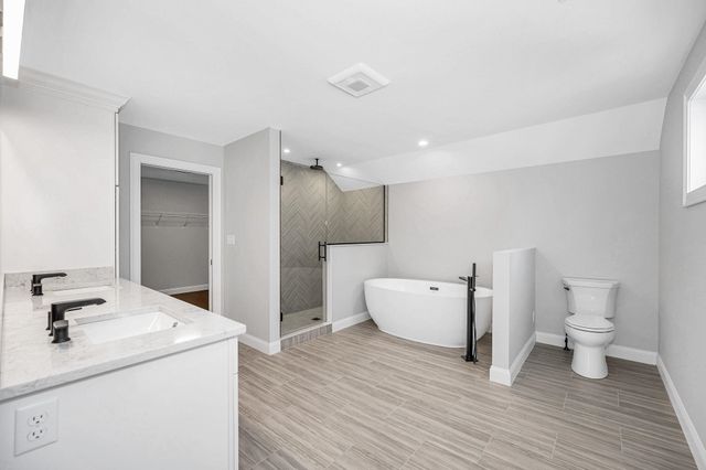 9 Cornstalk Lane, Pelham, NH 03076