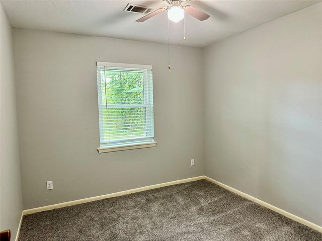 202 Spring Creek Loop, Livingston, TX 77351