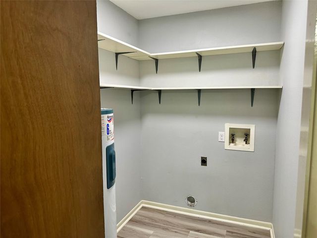 202 Spring Creek Loop, Livingston, TX 77351