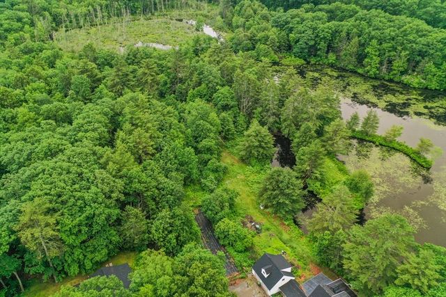 3 Cranberry Meadow Shore Road, Charlton, MA 01507